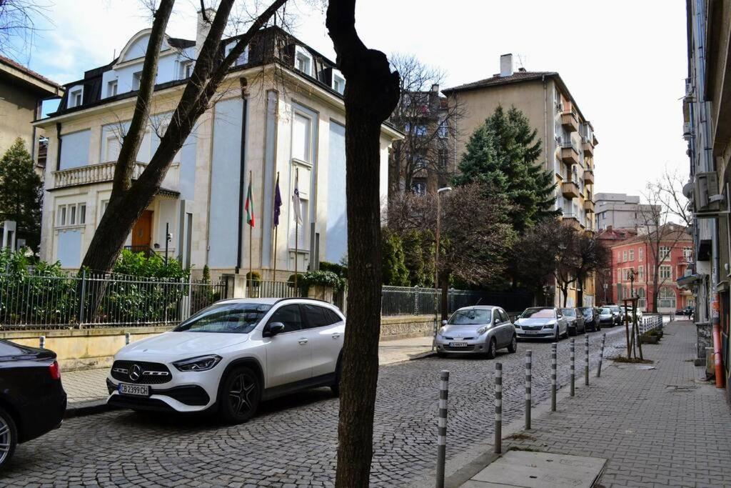 Modern City Center 2 Bedroom Apartment Sofia Zewnętrze zdjęcie